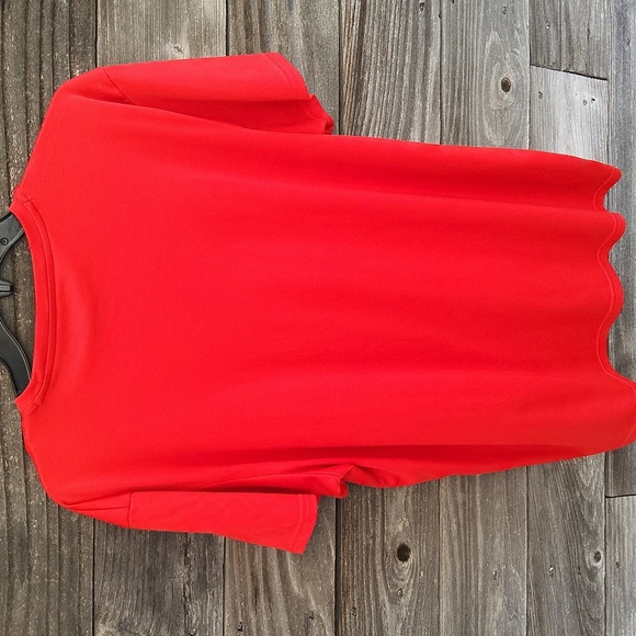Under Armour Men's Red T-Shirt Size XL - Picture 6 of 6